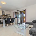 Cozy Sejdi With Private Pool In By Wiibuk