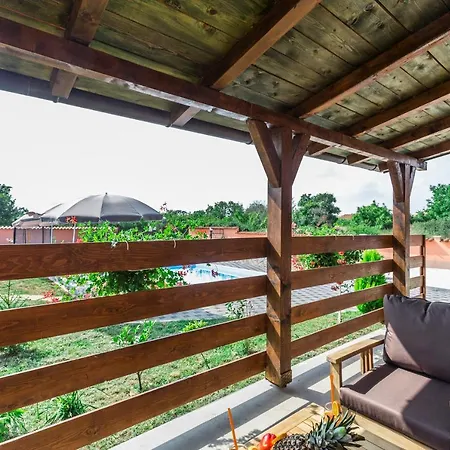 Βίλα Cozy Sejdi With Private Pool In By Wiibuk *